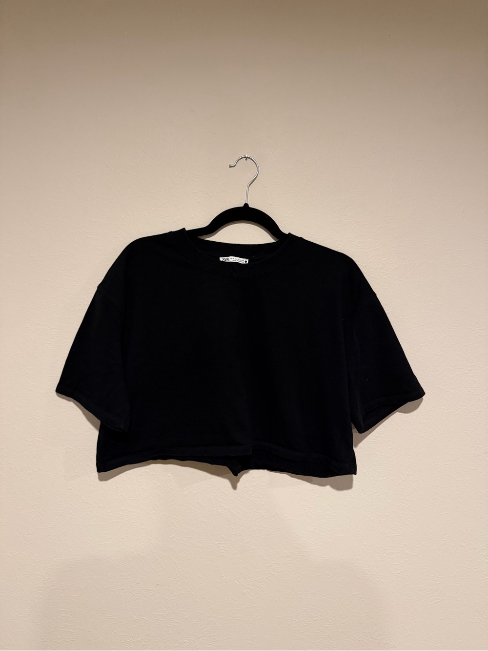 Zara Black Cropped Crewneck Tee